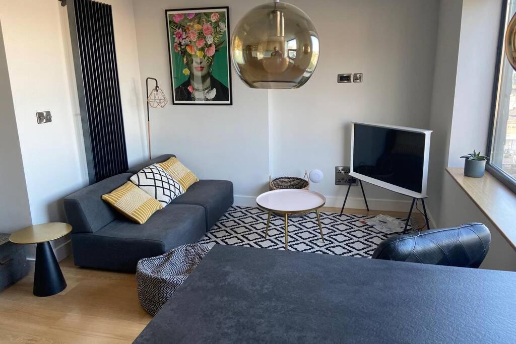 Beachside Apartment In The Centre Of Town New Quay Extérieur photo